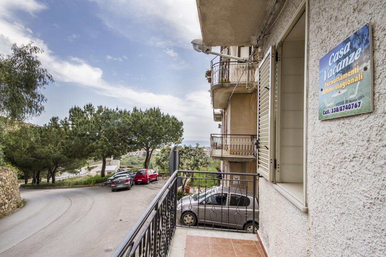 شقة Casa Vacanza Paradise Vicino Cefalu Con Servizio Di Piscina A 3 Chilometri كامبوفيليتْشّي دي روتْشّي المظهر الخارجي الصورة